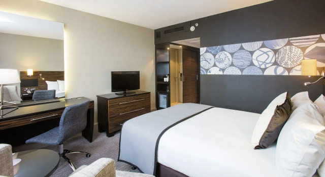 Номер Standard Crowne Plaza Glasgow by IHG