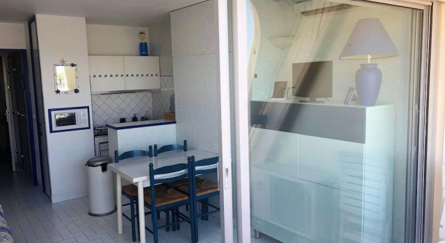 Studio in Le Grau-du-roi, With Wonderful sea View and Furnished Terrace, Book Apartment Le Grau-du-Roi Camargue