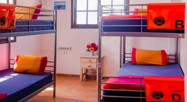 La Tortuga Hostel, Book Hostel Hotels in Tenerife with Parking, Parking