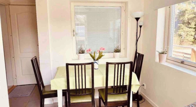 Lovely 2-bed Flat In Stockholm, Varaa Huoneisto Sollentuna Tukholma