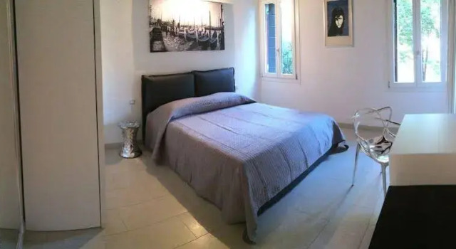 Venetian Mood private apartment, Забронировать Апартаменты/квартира Джудекка Венеция, рядом с Accademia Bridge