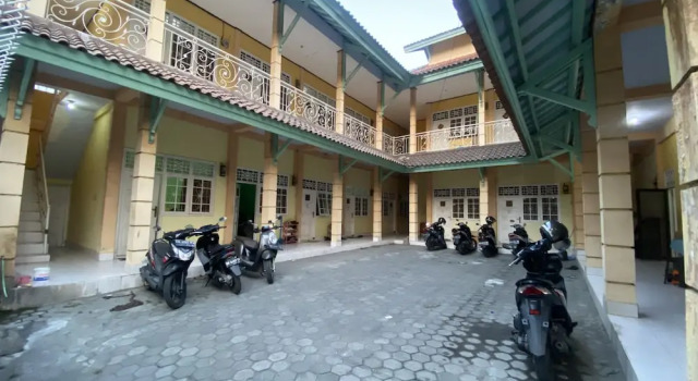 OYO Life 93265 Kos Cendana Seruni Raya