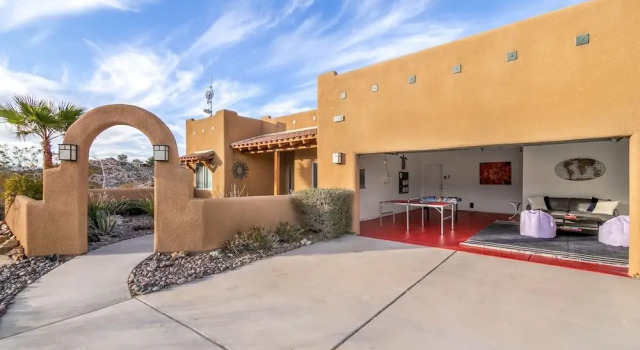 Casa Tortuga - Hot Tub, Fire Pit, Grill & Jtnp! 4 Bedroom Home by RedAwning, Buchen Sie Hotel Joshua Tree Joshua-Tree-Nationalpark