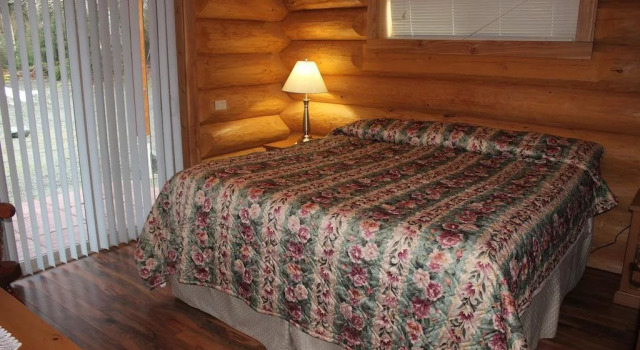 Beaver Lake Resort Site #36, Prenota Resort Lake Cowichan Vancouver Island