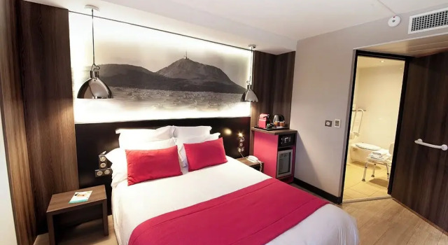 Номер Privilege Hôtel Le Kennedy, Clermont-Ferrand, The Originals Relais