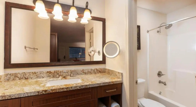 Четырёхместный номер Standard Westgate Branson Woods Resort
