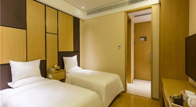 Двухместный номер Standard JI Hotel Shanghai Oriental Pearl Tower