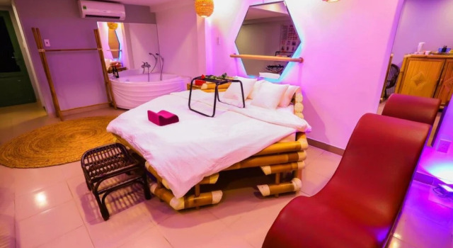 Люкс Deluxe Long Den Do Hotel