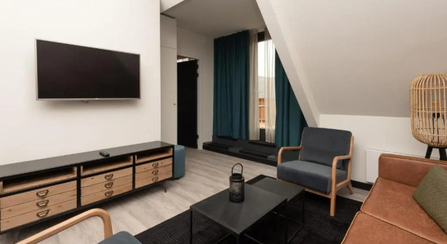 Luxe Appartement 4p - Jan van Renesseweg