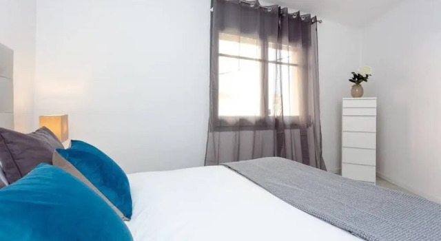 Modern and Charming 3bed Close to Torrassa Metro, Забронировать Отель Отели в центре Оспиталет-де-Льобрегат, в центре