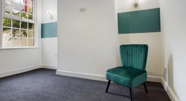 Коттедж Contemporary 4BD Home nr Liverpool City Centre