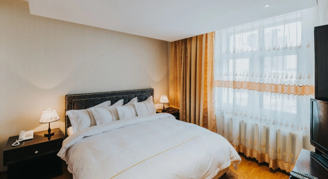 Mika Hotel