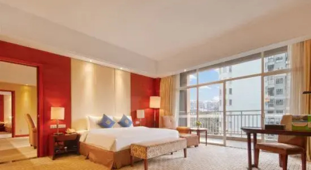 Семейный люкс с 2 комнатами Grace Garden Hotel