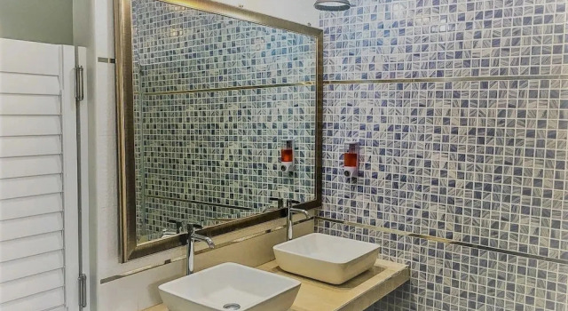 Шестиместный номер Economy Bangkok Saran Poshtel