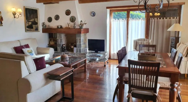 Vilac 2, Book Hotel Vielha e Mijaran 