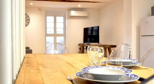 Коттедж MAISON DE VILLE COSY - HYPERCENTRE - 90m2 - CALME