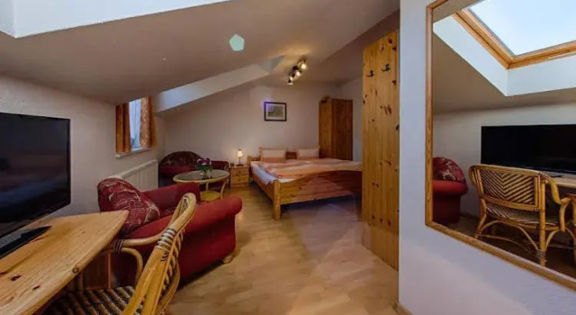 Hotel Hönower Hof, Book Hotel Hoppegarten Brandenburg an der Havel