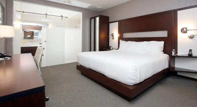 Номер Standard The J House Greenwich Hotel