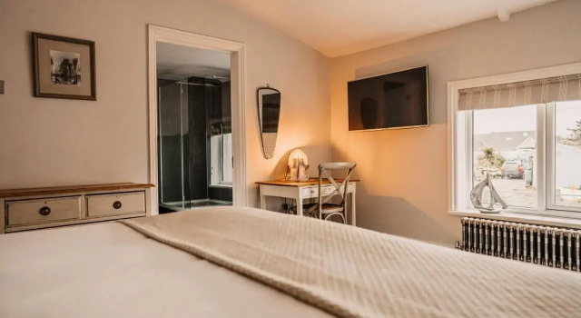The Ship Inn, Book Pension Mundesley Norfolk