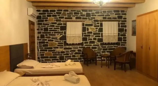 Hotel Kaso Ervehe, Book Hotel Permet Gjirokastër County
