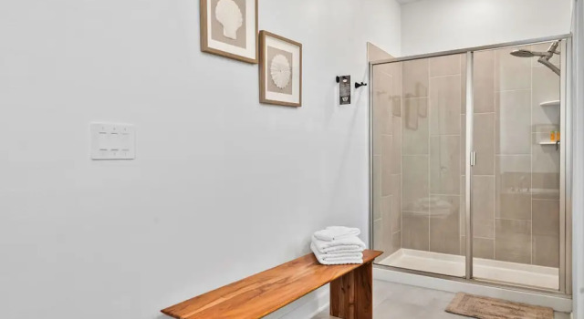 Fabulous Villa 5Bd Pool & Spa - Next to Disney 611, Rezerwuj Ośrodek wypoczynkowy Hotele w Kissimmee z parkingiem, Parking