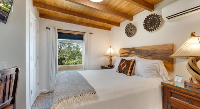 Executive Suite 2 Schlafzimmer Stone Lizard Lodge