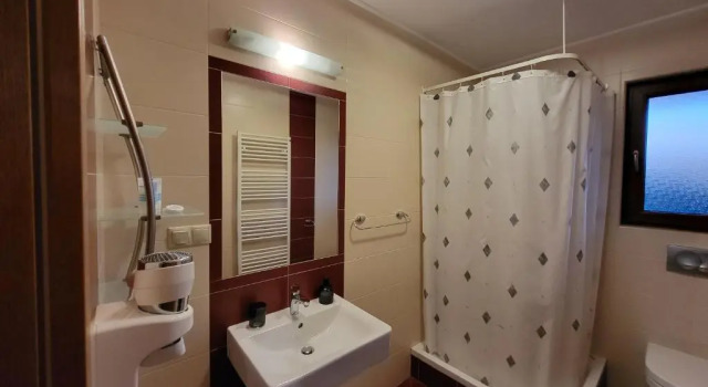 Четырёхместный номер Standard House Tina