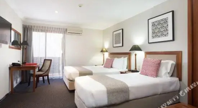 Номер Standard Отель Ramada by Wyndham Brisbane Windsor