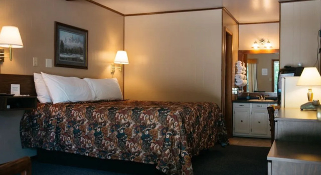 Marina Motel, Boek Motel Inlet 