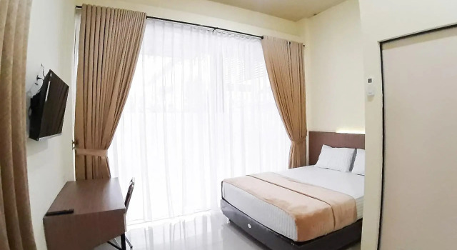 RedDoorz Syariah near Transmart Jambi 2, Rezerwuj Hotel Paalmerah Sumatra