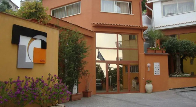 Halykos Hotel