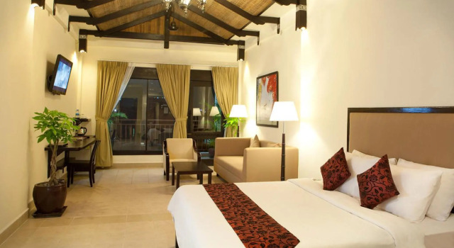 Люкс Almond Hotel Sothearos