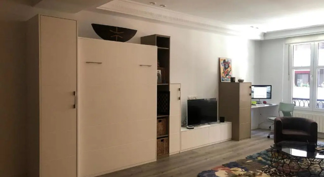110 M2 Central apartment in Abando Close To Guggenheim with parking, Rezerwuj Apartament Hotele w Baskonia z parkingiem, Parking