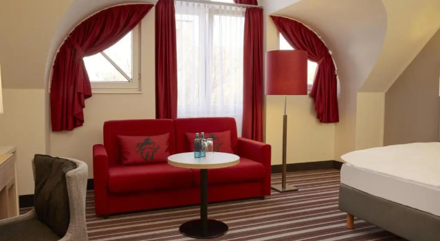 Standard triple chambre H+ Hotel Stade Herzog Widukind