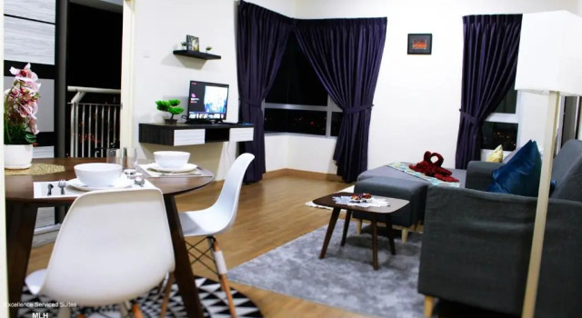 Люкс MLH Premier Suites @ Saville Cheras