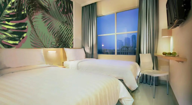Номер Standard с видом на город Liberta Hotel Kemang
