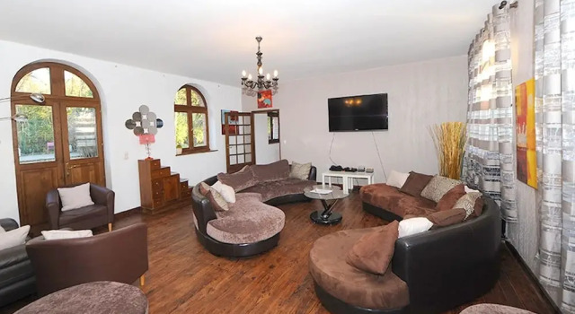 Mansion With 5 Bedrooms in Vernou-sur-brenne, With Pool Access, Enclos, Prenota Hotel Vernou-sur-Brenne Indre e Loira
