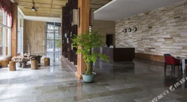 Yinxin'gu Treehouse Hotel, Prenota Hotel Wenzhou Zhejiang