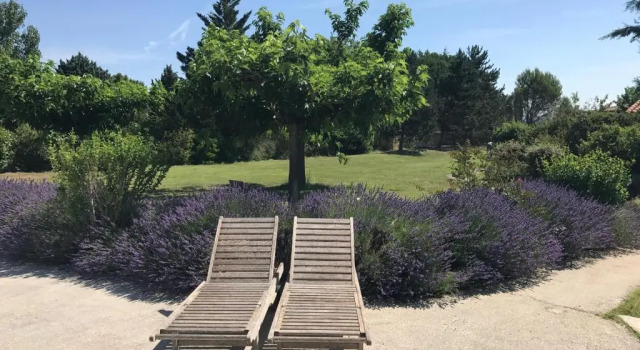 Коттедж Mas Oréa côté piscine