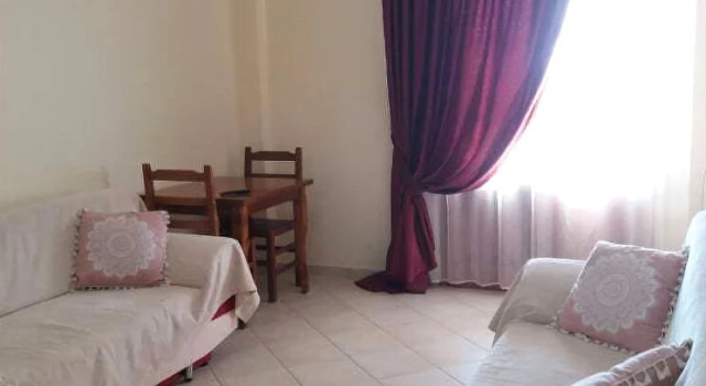 Apart-Hotel Llazari