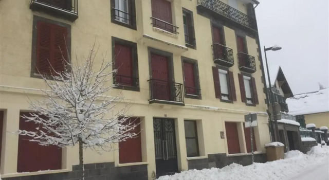 Appartement Mont-Dore, 3 pièces, 5 personnes - FR-1-415-60, Забронировать Апартаменты/квартира Отели в центре Мон-Дор, в центре