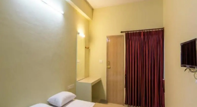 Номер Executive Ganesh Beach Resort