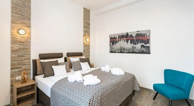 Полулюкс Hotel Badehof