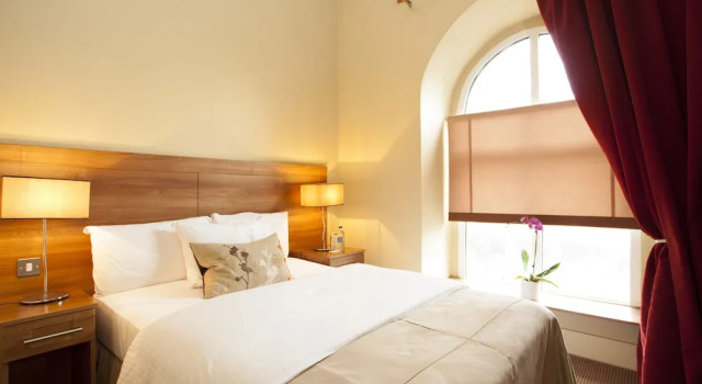 Номер Standard Becketts Hotel