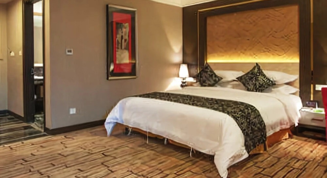 Nanbin 108 Hotel