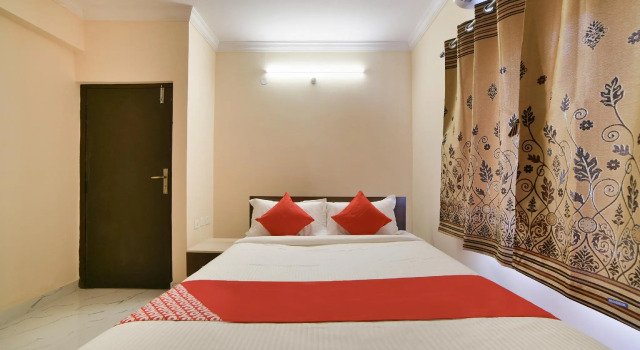 FabHotel Opal Residency