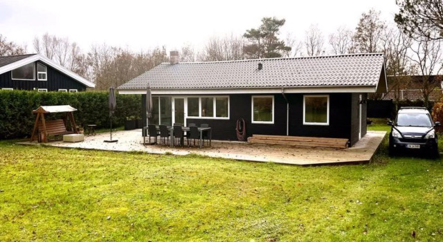 "Keti" - 50m from the sea in NE Jutland, Rezervasyon Otel Vestjylland otoparklı oteller, Otopark