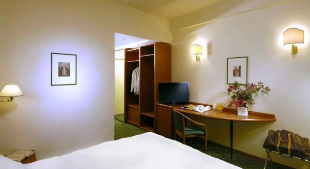 Двухместный номер Classic Phi Hotel Emilia