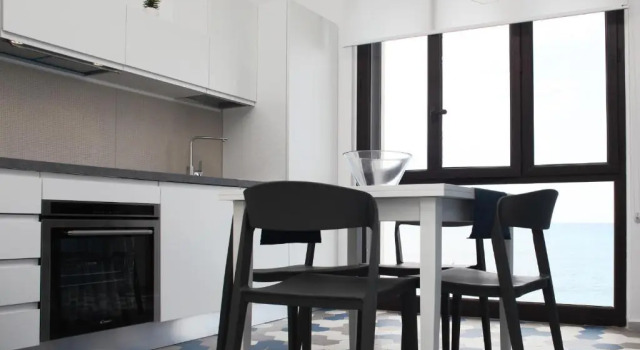 Apartment Sea Windows Suite