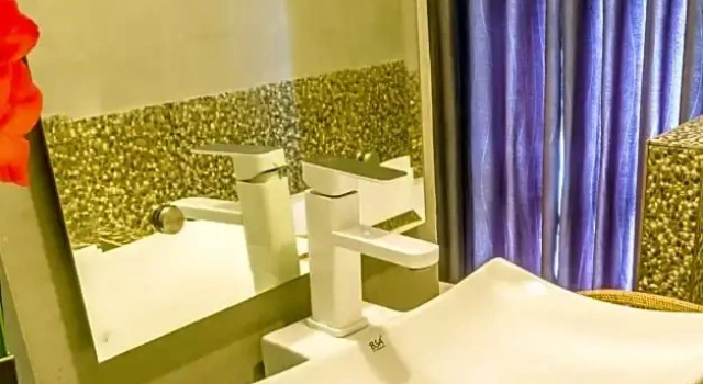 Номер Superior с балконом Double Leaf Boutique Hotel